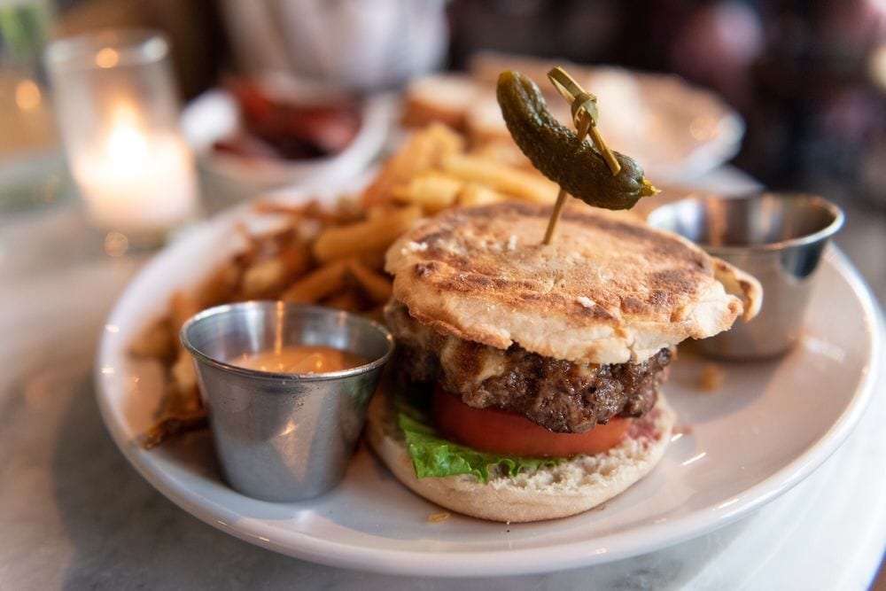 Bea — restaurant photo collection