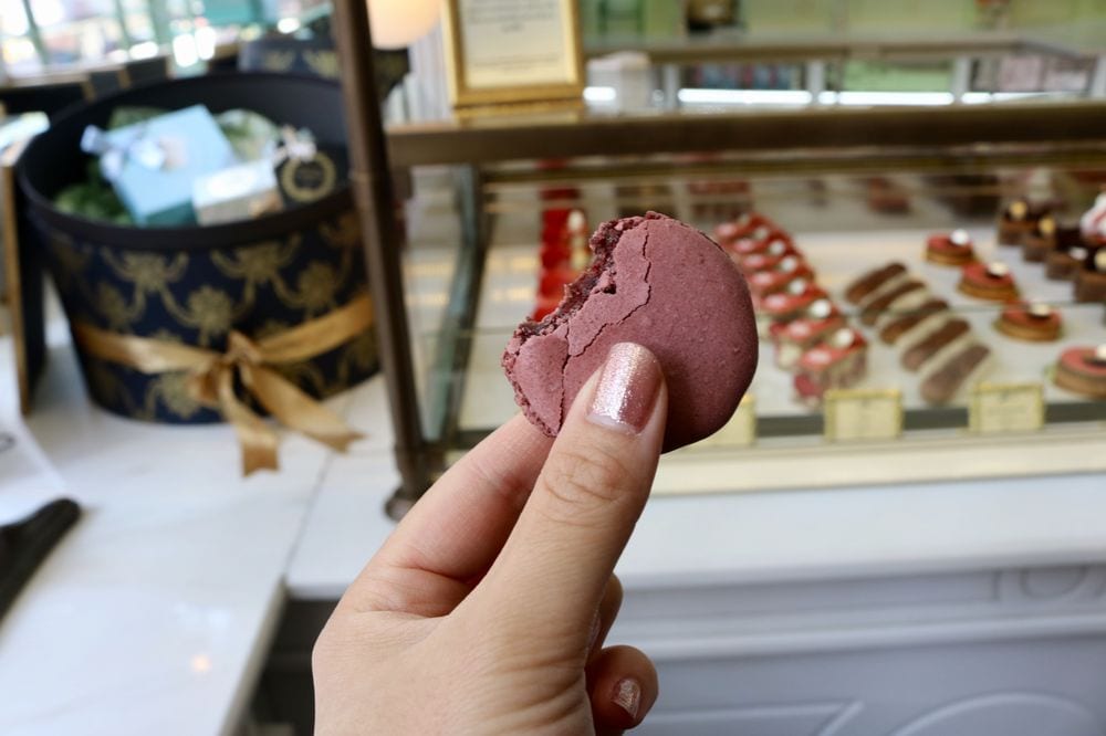 L a d u r é e   N e w   Y o r k   S o h o: Ladurée New York Soho — restaurant photo collection