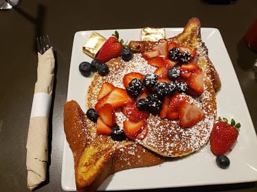 Larchmont Bungalow Cafe