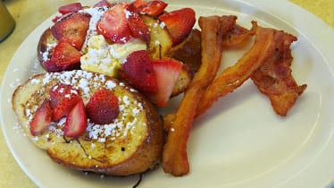 Nick's Cafe — Restaurant Food And Dining Photo