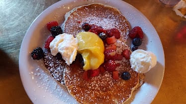 Brite Spot — Restaurant Food And Dining Photo