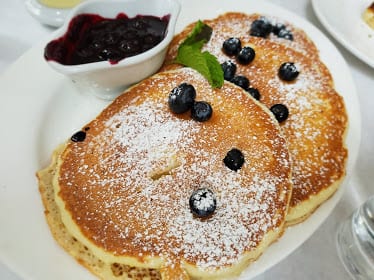 Bottega Louie — Restaurant Food And Dining Photo