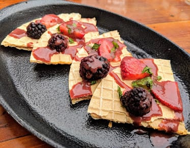 Escala — Restaurant Food And Dining Photo