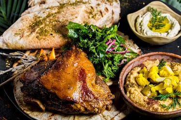 Beatnik West Town — Restaurant Food And Dining Photo