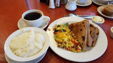 Sweet Maple Cafe