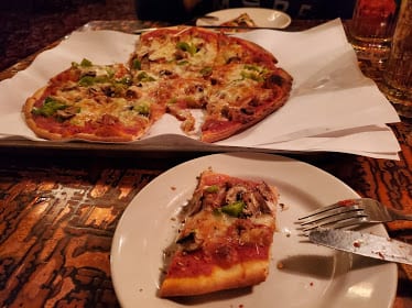 Marie's Pizza & Liquors
