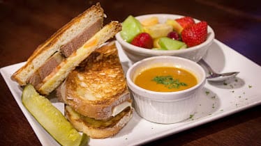 Emerald Loop Bar & Grill