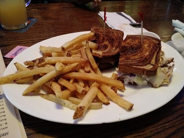 Butch McGuire's — Restaurant Food And Dining Photo