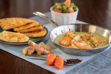 Chef Luciano Kitchen + Chicken — Restaurant Food And Dining Photo