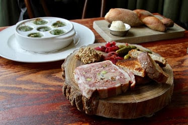 Le Bouchon