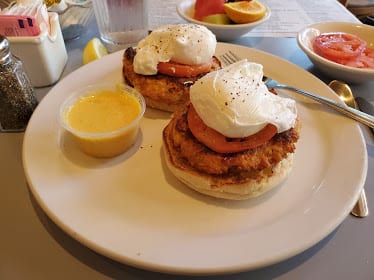 Ann Sather Restaurant & Catering — Restaurant Food And Dining Photo