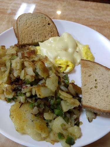 Choice Breakfast And Lunch