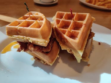 Daiva's Grille — Restaurant Food And Dining Photo