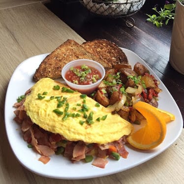 Café Square One — Restaurant Food And Dining Photo