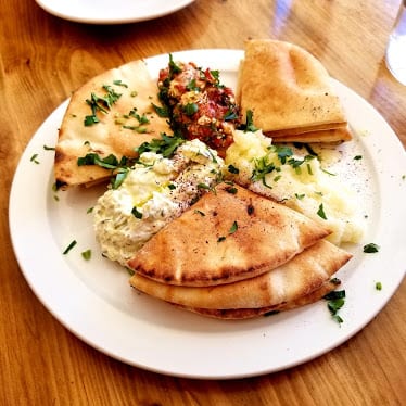 Kanella Grill
