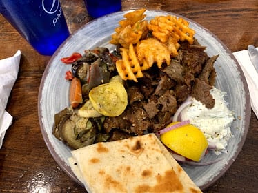 Moustaki Authentic Gyros