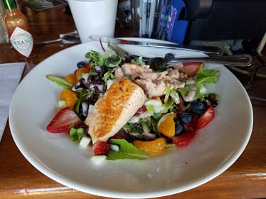 Cavanaugh’s Headhouse — Restaurant Food And Dining Photo