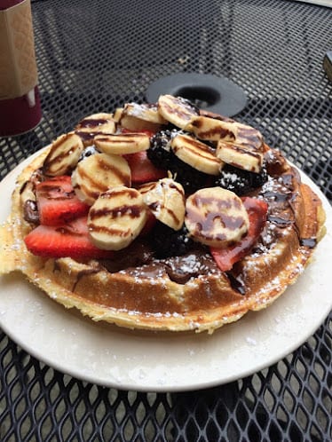 Manakeesh Cafe Bakery & Grill