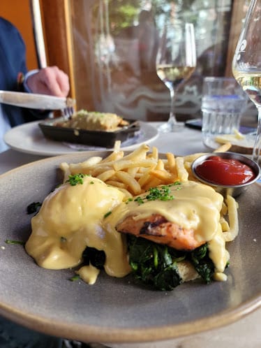 Caribou Cafe — Restaurant Food And Dining Photo