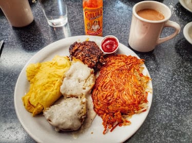 Crossroads Diner — Restaurant Food And Dining Photo