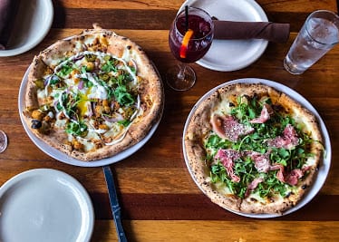 Cane Rosso — Restaurant Food And Dining Photo