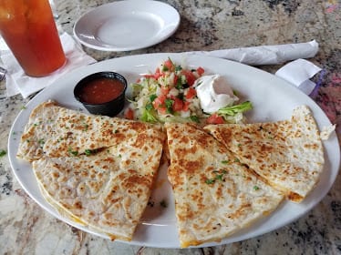 Dodie's — Restaurant Food And Dining Photo