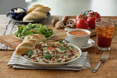 la Madeleine French Bakery & Cafe Mockingbird