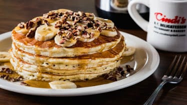 Cindi's NY Deli & Restaurant — Restaurant Food And Dining Photo