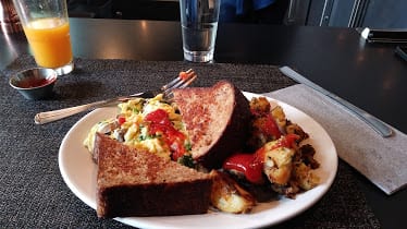 Brown Sugar Kitchen — Restaurant Food And Dining Photo