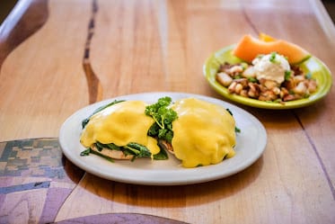 Mama's Royal Cafe — Restaurant Food And Dining Photo
