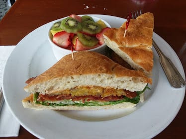 Z Cafe & Bar