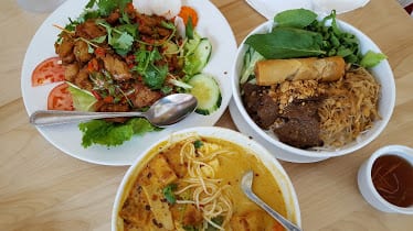 Golden Lotus — Restaurant Food And Dining Photo