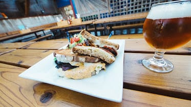 Connecticut Yankee — Restaurant Food And Dining Photo