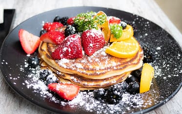 Surisan — Restaurant Food And Dining Photo