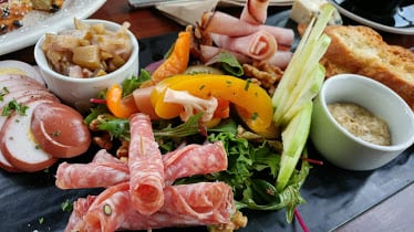 CommonWealth — Restaurant Food And Dining Photo