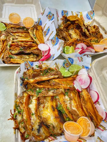 Aguachiles El Tamarindo — Restaurant Food And Dining Photo