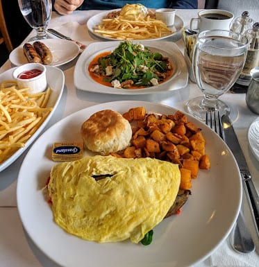 Peacock Café