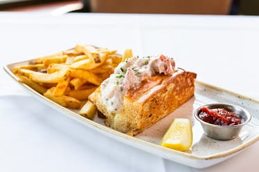 Waterbar Restaurant — Restaurant Food And Dining Photo