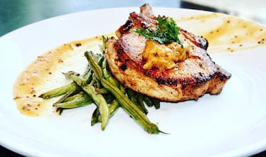 Logan Tavern — Restaurant Food And Dining Photo