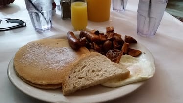 Madhatter — Restaurant Food And Dining Photo