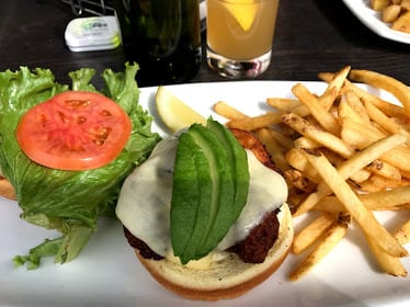 Magnolia Kitchen & Bar