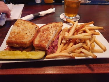 Tunnicliff's Tavern