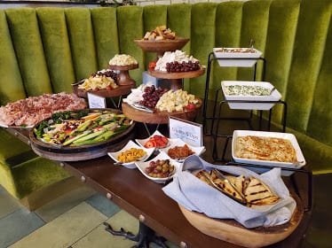 La Vie — Restaurant Food And Dining Photo