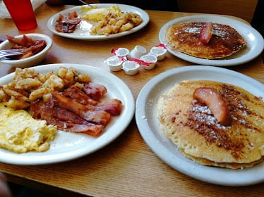 Florida Avenue Grill — Restaurant Food And Dining Photo