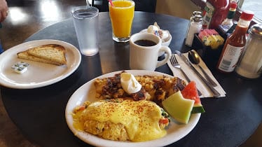 Oakland Grill — Restaurant Food And Dining Photo