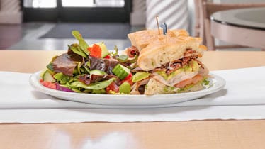 Lakeshore Cafe