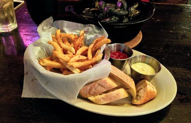 St. Arnold's Mussel Bar