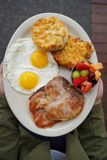The Toasted Yolk Cafe - Fountain View