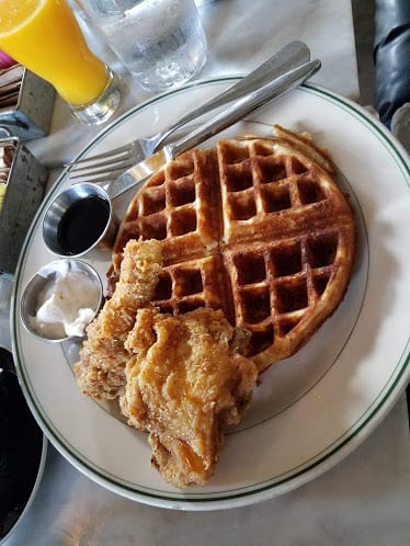 Down House — Restaurant Food And Dining Photo