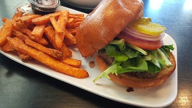 District 7 Grill Midtown